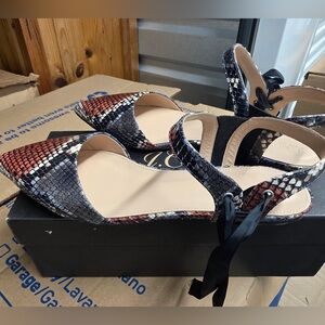 J. Crew Laced Snakeskin Bow Flats. Size 9.5. Like New.